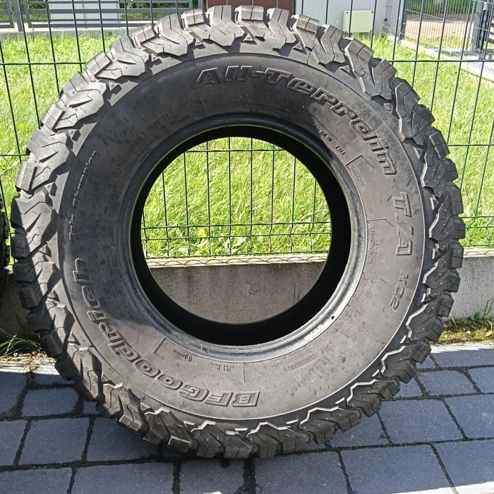 BFGoodrich All-Terrain T/A KO2
