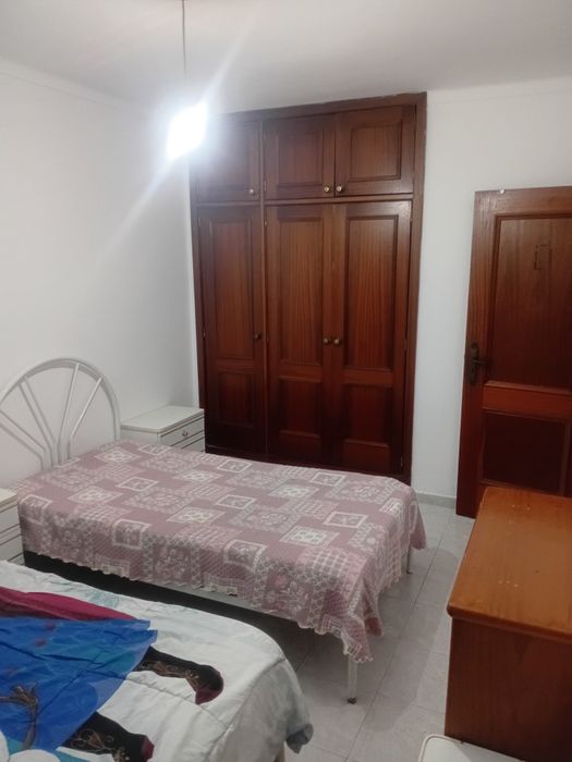 Vendo T2 excelente localização