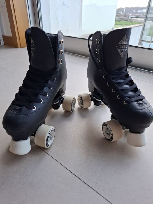 Patins de 4 Rodas QUAD 100 Preto COMO NOVOS/QUASE SEM USO