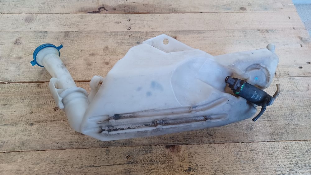 Depósito limpa vidros com motor Peugeot 206