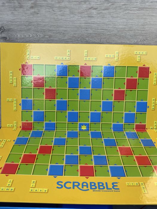Gra planszowa scrabble