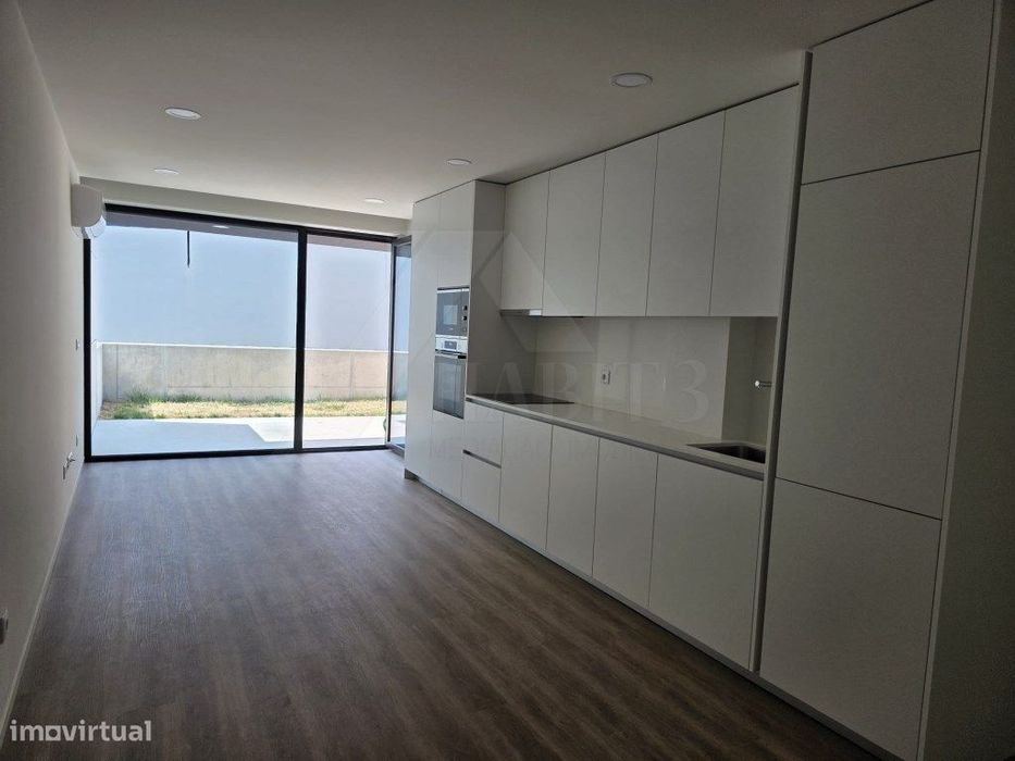 Apartamento T1 novo