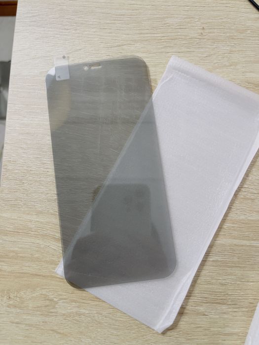 Película vidro temperado anti-spy iPhone 12 Pro Max