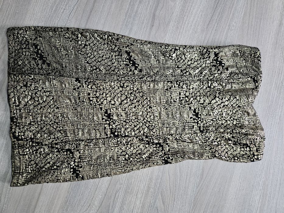 Sukienka wieczorowa tuba bez ramiączek rozm. 34 XS