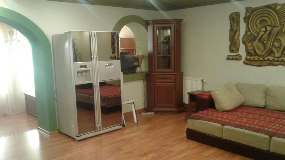 Квартира в центре.WI-FI, 3 х кімнатна