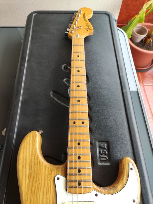 Fender Stratocaster 1979 com case original