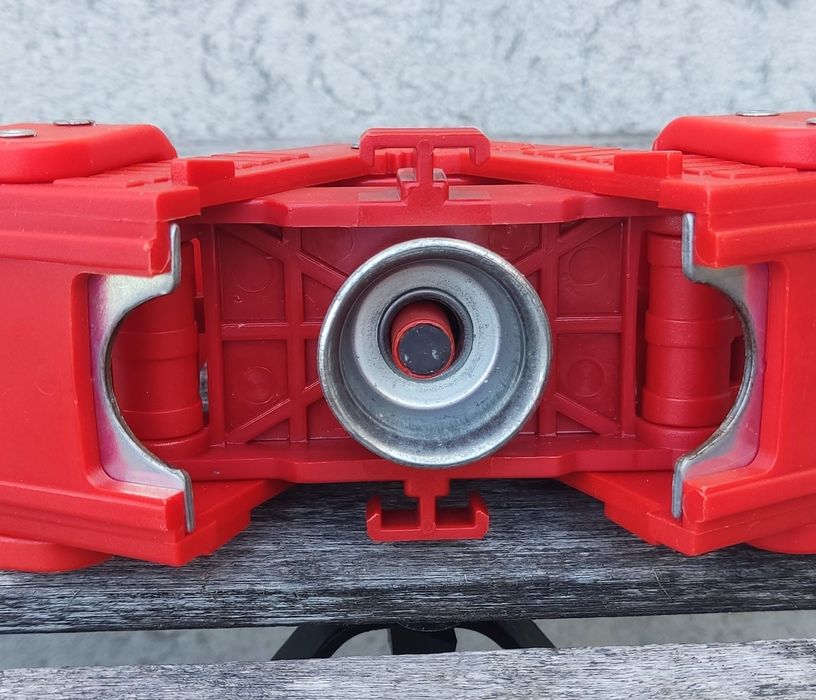 Capsulador manual para garrafas de 26mm Emily