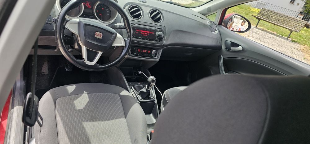 Seat ibiza 1.2 tdi  2011