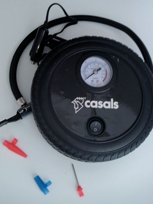 Aparelho para encher pneus auto bicicleta bóias etc etc  ligar ao isqueiro carro