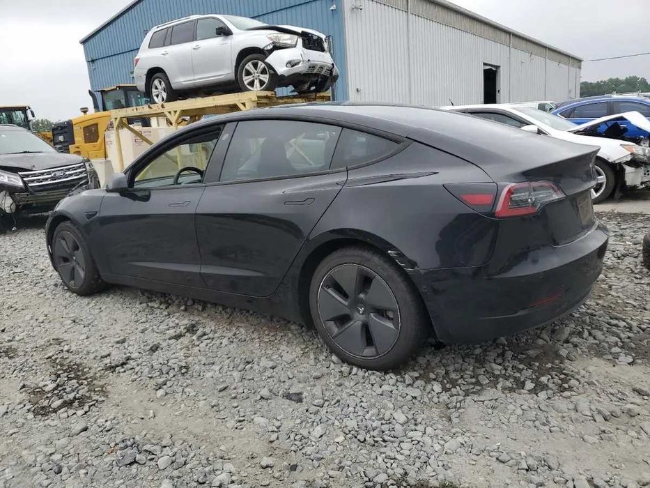 Бампер Tesla Model 3 розборка шрот