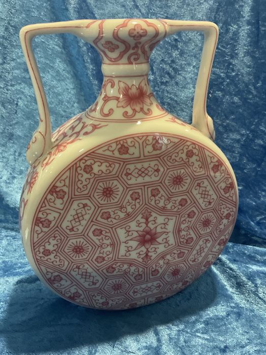 Garrafa vista alegre porcelana alt 23 cm ,anúncios abaixo