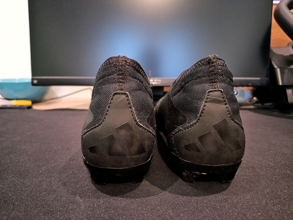 Buty piłkarskie adidas predator