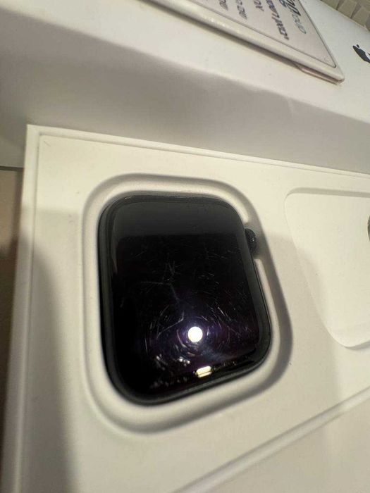 Apple Watch SE2 44mm