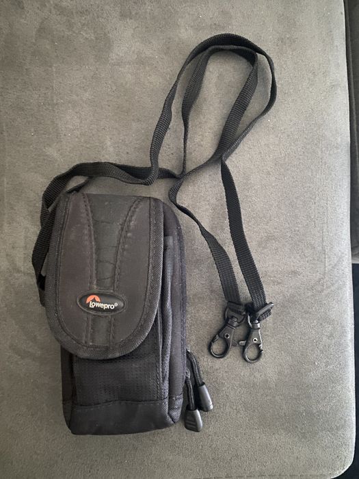 LowePro Camera Bag64284557215105120