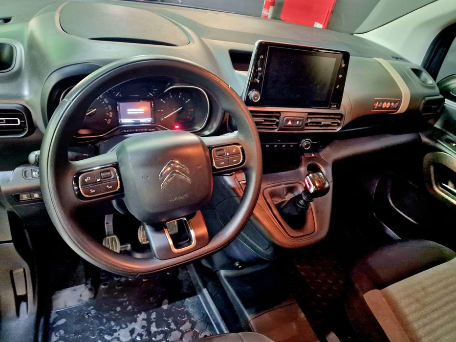 Citroën Berlingo 1.2 pure tech 2019 muito nova