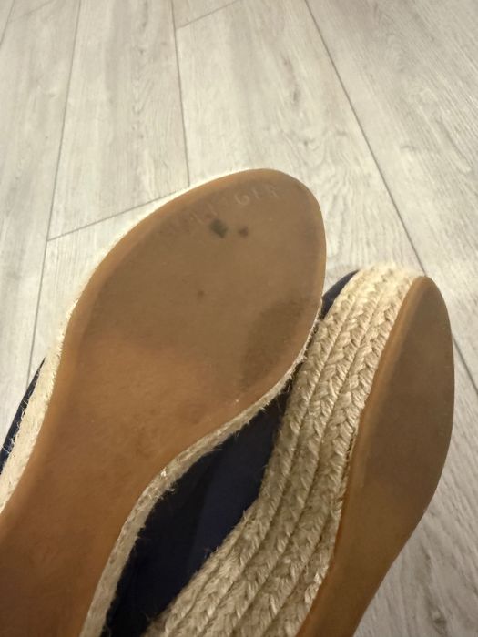 Buty na koturnie Tommy Hilfiger r.37