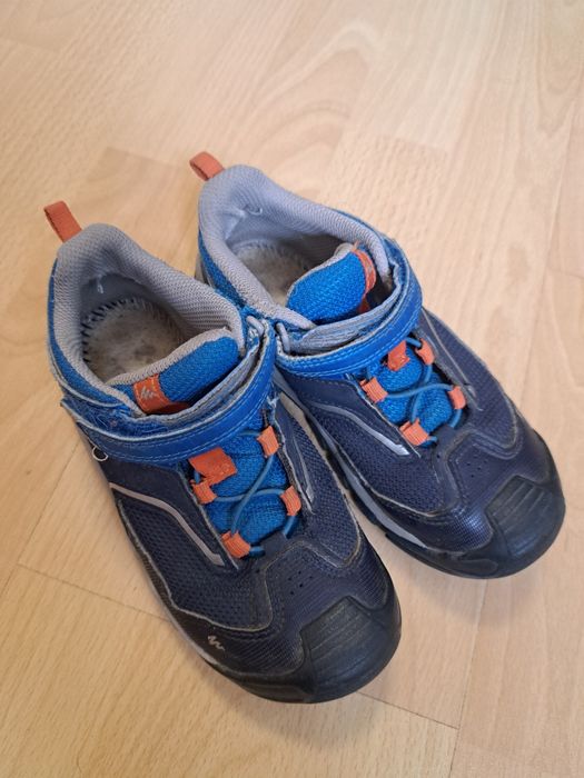 Взуття кросівки Quechua 28-29 розмір