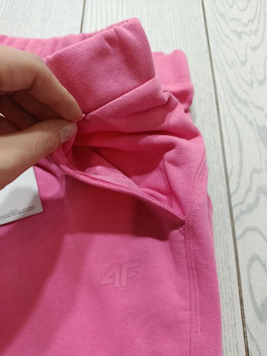 Nowe! Oryginalne 4F spodnie dresowe XL damskie różowe (461)