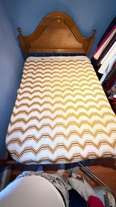 Cama completa 150 euros em Francos no Porto