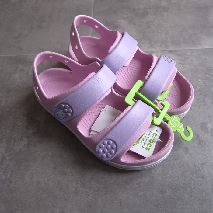 Нові сандалі Crocs розмір C8. крокси 24 25 босоніжки босоножки сандали рожеві