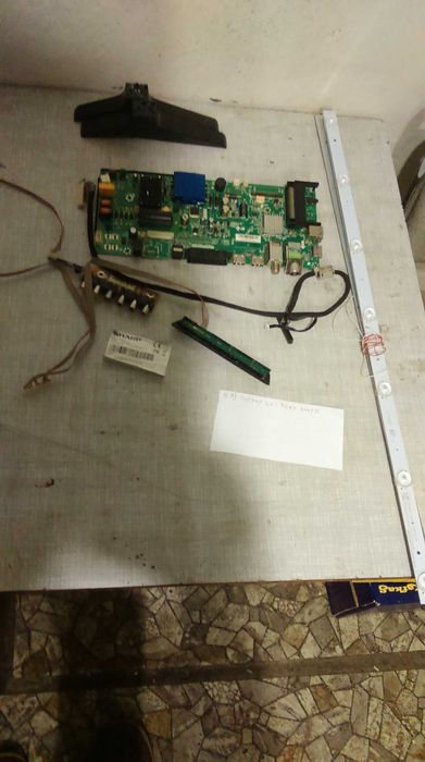 sharp 32 cale LC-32HG3142E komplet części i podświetlenie