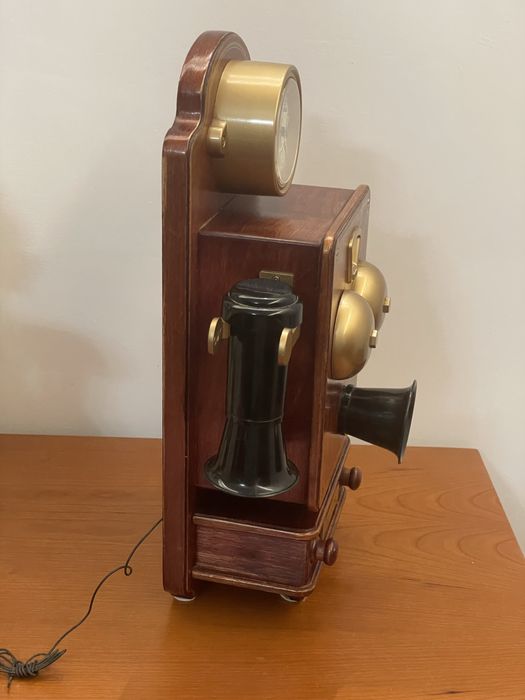 Radio e relogio Vintage replica de telefone antigo