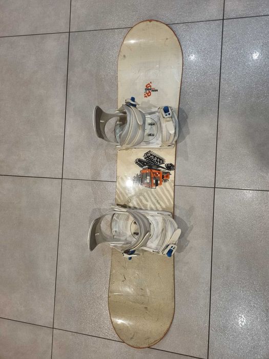 Snowboard dziecięcy 120