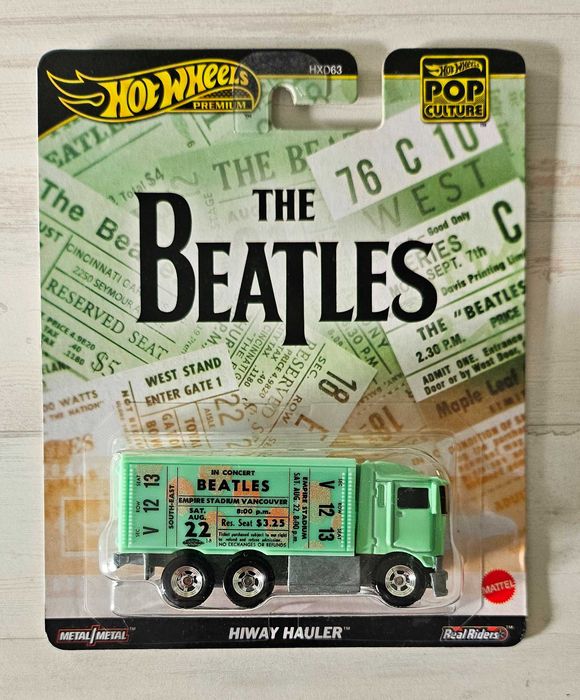 Hot Wheels Premium Metal Real Riders Pop Culture Car Culture