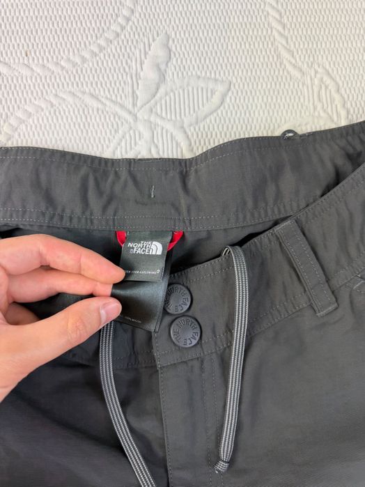 Spodnie / Spodenki The North Face Odpinane Nogawki . 181