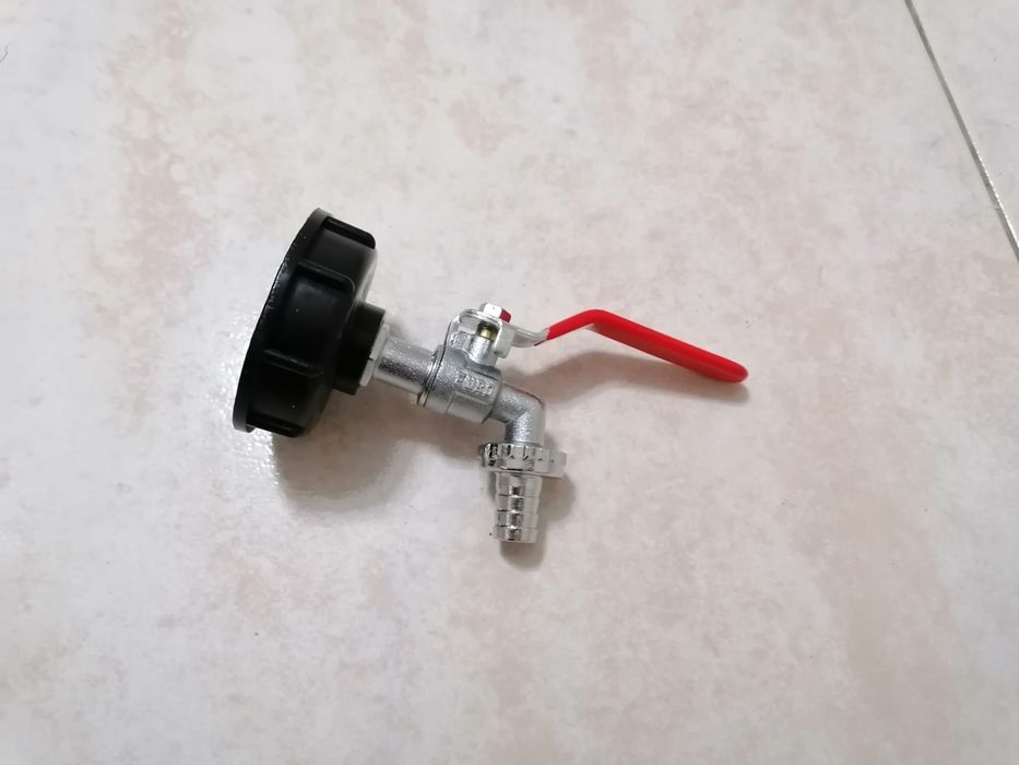 Torneira com adaptador para IBC ou depósito de 1000l