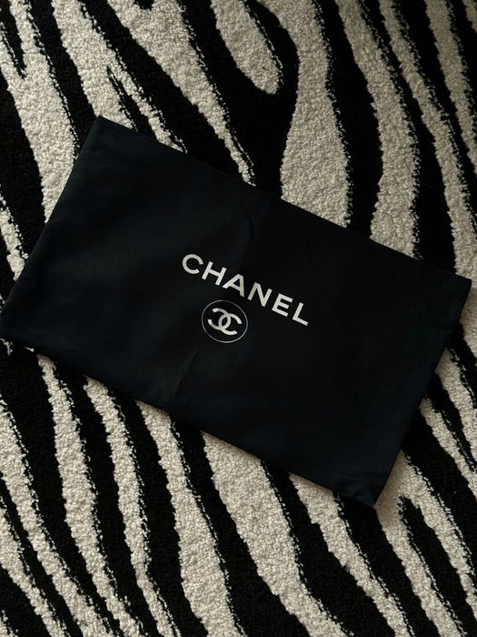 Poszewka na poduszki chanel 27*47