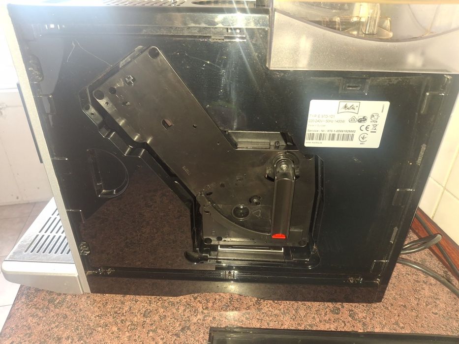 Кофе машишина Melitta Caffeo CI