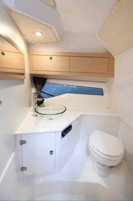Łódź motorowa Parker VOYAGER 850VR