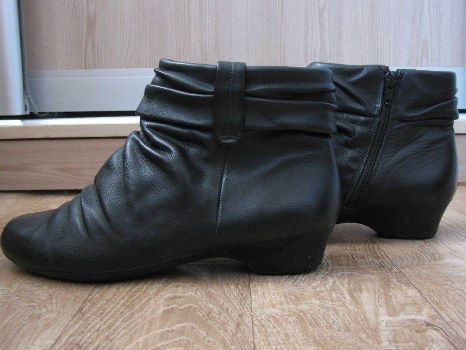 Мягкие кожаные ботинки Clarks Англия 2 пары