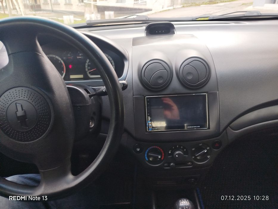 Шевроле Авео продам 4000 ₴ или поменяю