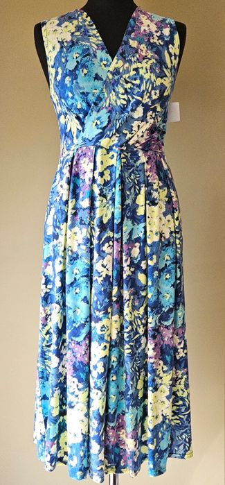 Nowa sukienka z viskozy Closet rozmiar 38