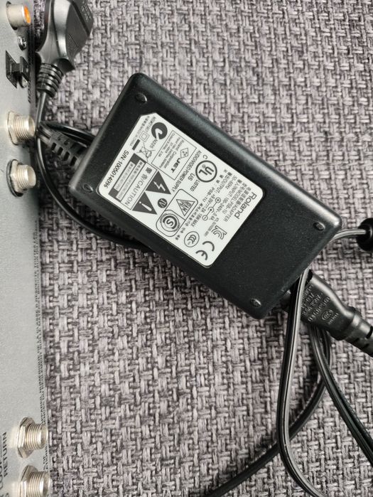 Boss GT-10 multiefekt gitarowy + oryginalny zasilacz Roland