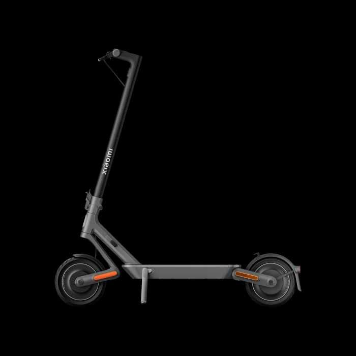 Xiaomi Electric Scooter 4 Ultra + Extra Motor Wheel + Charger – €450