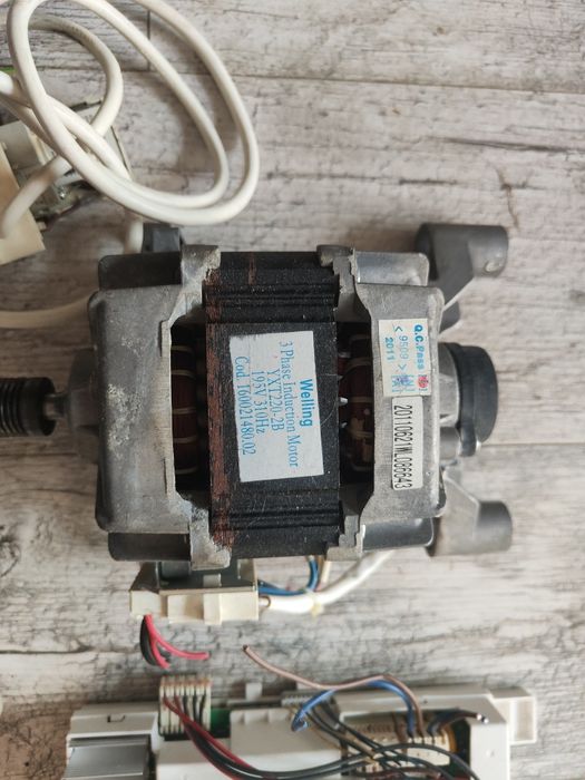 Hotpoint Ariston WMG 722 części