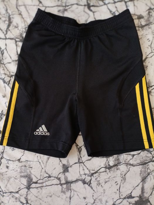Жіночі шорти Adidas