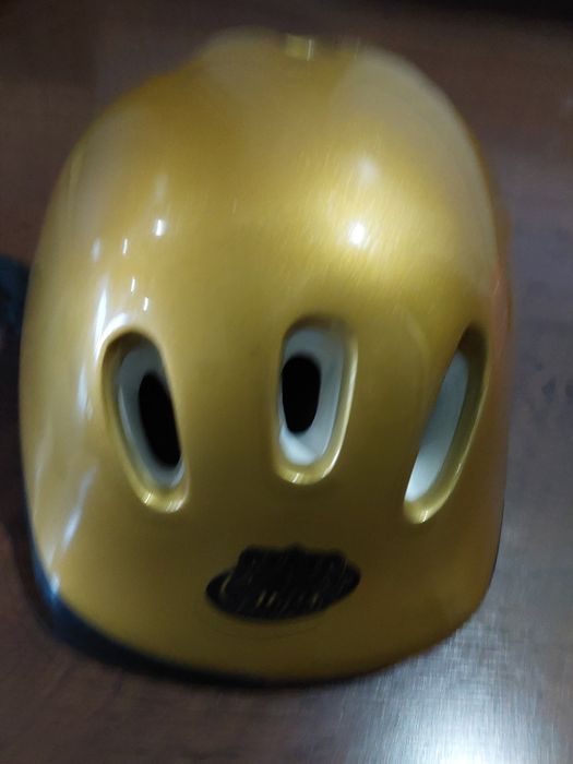 Capacete criança joelheiras, luvas e cotoveleiras XS