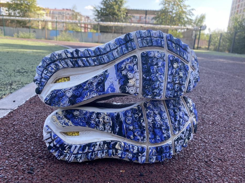 Оригінальні кросівки mizuno wave skyrise 4 сірі р39/26см