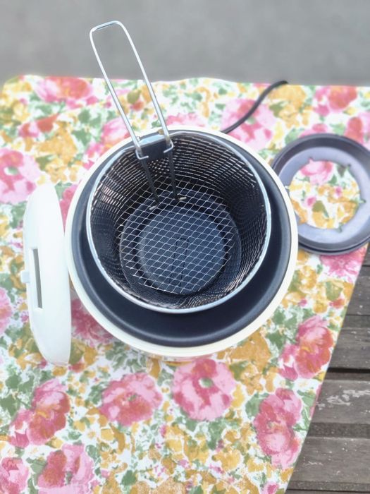 Fritadeira peqena / fondue