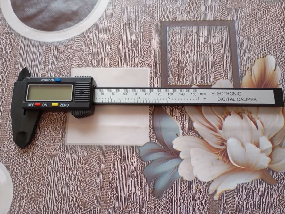 Новий штангенциркуль