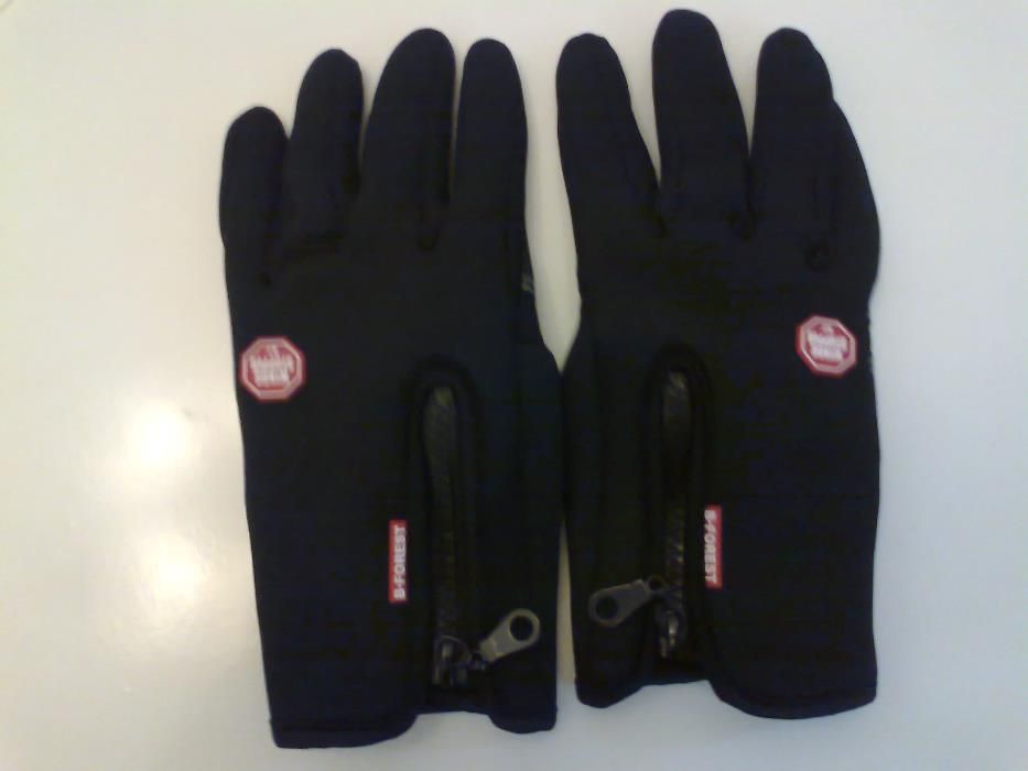 Luvas proteção, prática desporto.