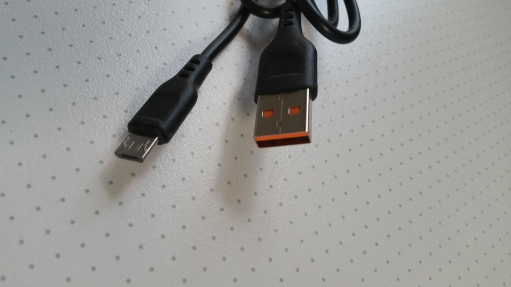 блок зарядки 2,4А + шнур micro usb