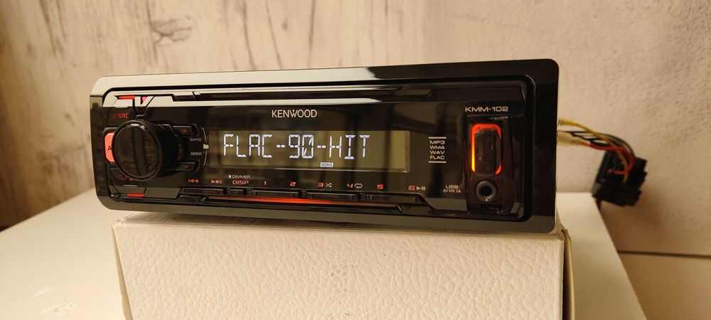 Kenwood KMM-102AY с Bluetooth MOSFET 4x50 магнитола - оригинал!