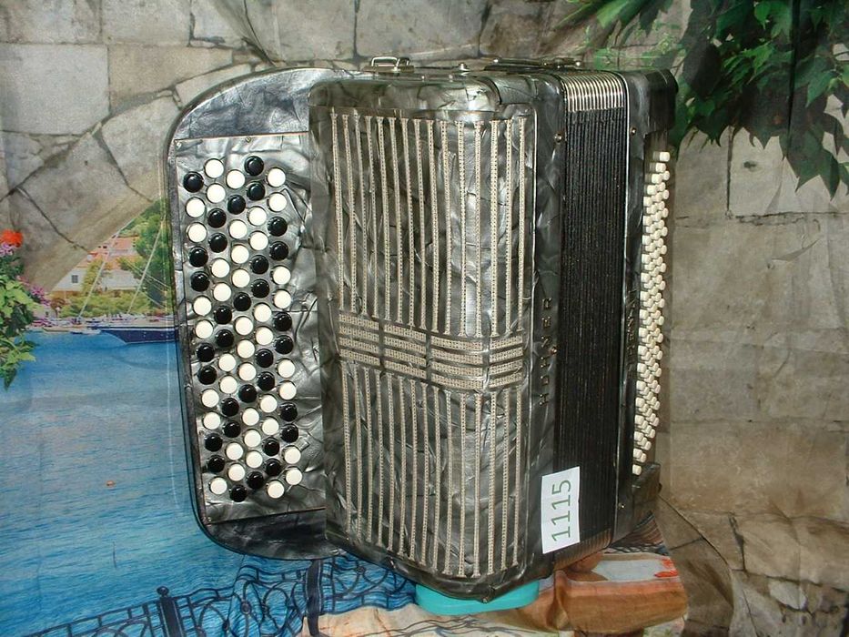 Acordeão Avenda R, .1115