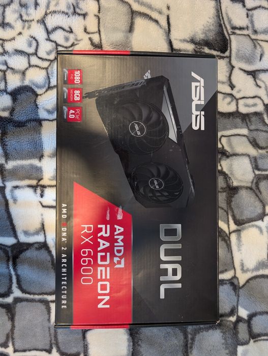 Karta graficzna Asus Dual Radeon RX6600