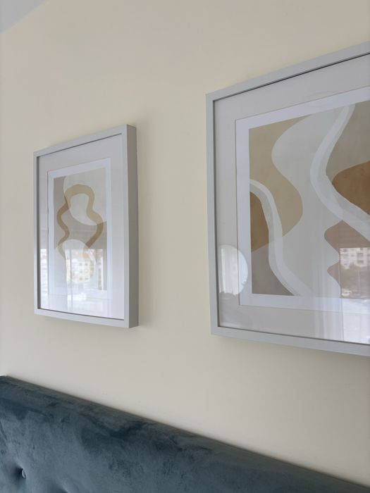 Conjunto de molduras e posters